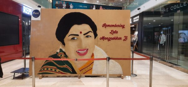 Lata Mangeshkar Portrait String Art - Image 2