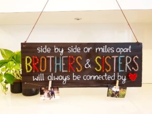 brother loves sister string art - String Art