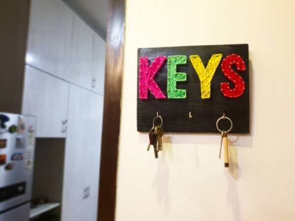 key-hanger-string-art