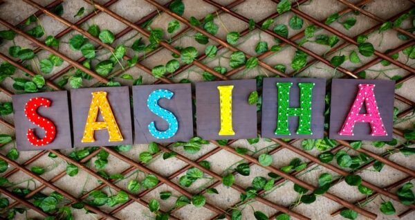 Sasiha Name String Art